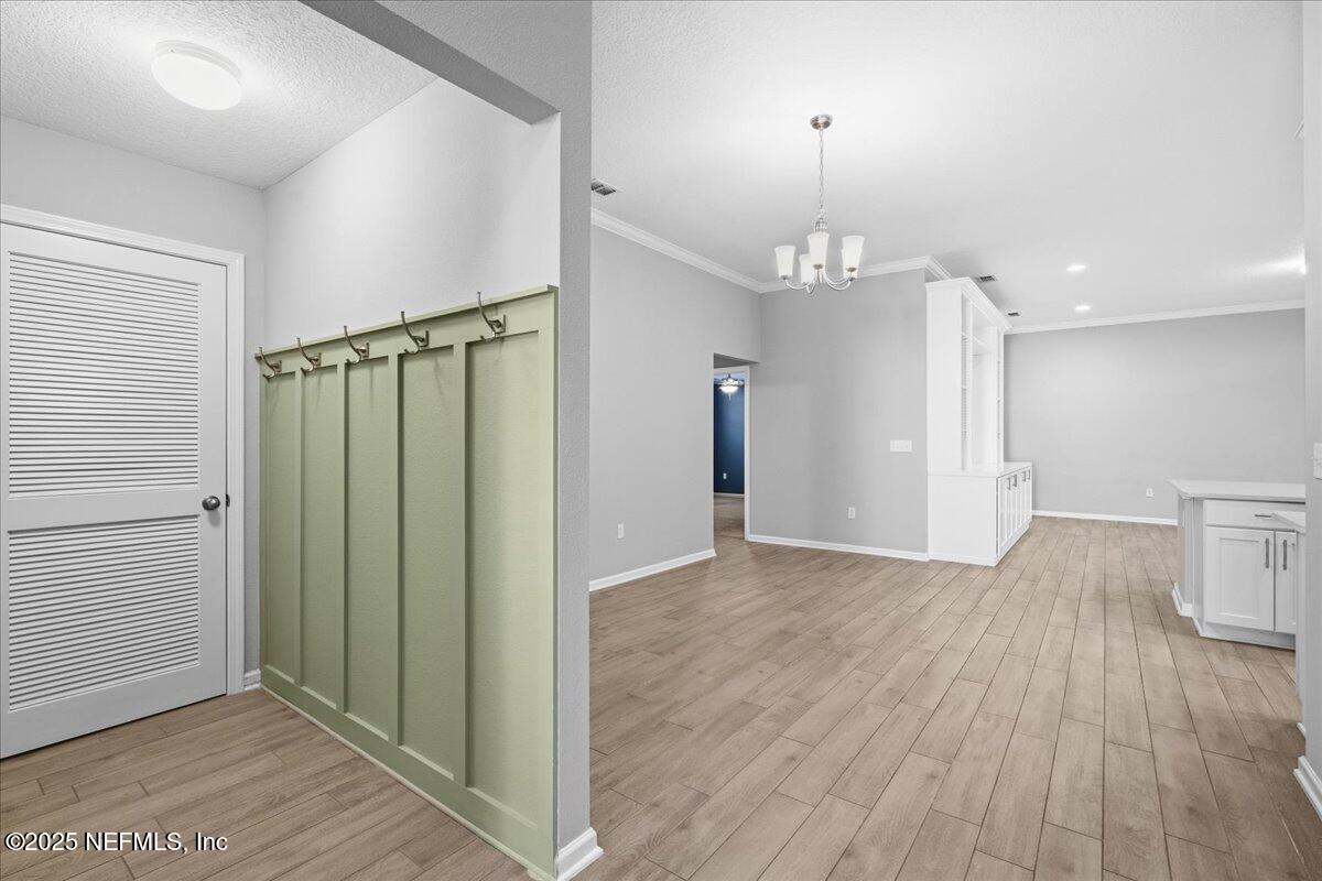 140 GRANITE CITY Avenue, St. Johns