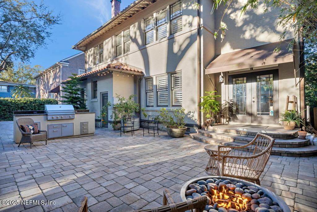 1880 EDGEWOOD Avenue S