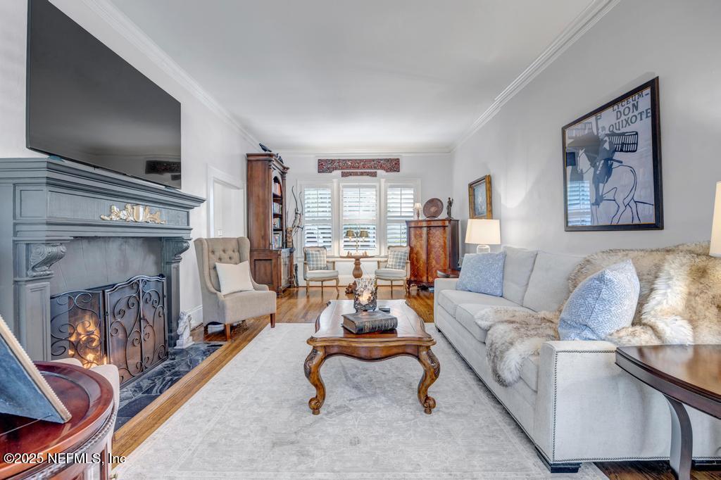 1880 EDGEWOOD Avenue S