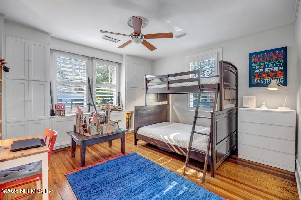 1880 EDGEWOOD Avenue S