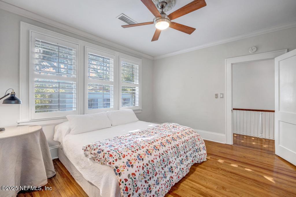 1880 EDGEWOOD Avenue S