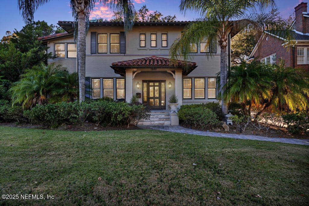 1880 EDGEWOOD Avenue S