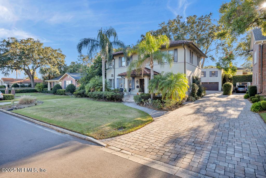 1880 EDGEWOOD Avenue S