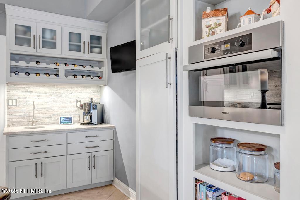 1880 EDGEWOOD Avenue S