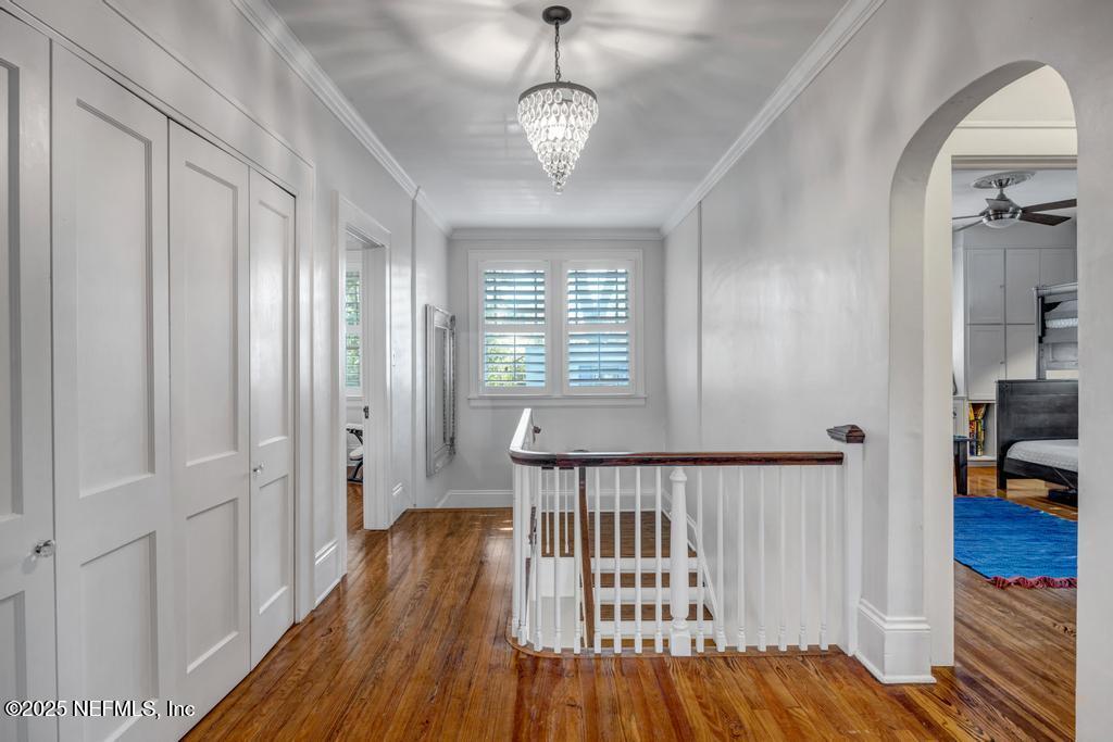 1880 EDGEWOOD Avenue S