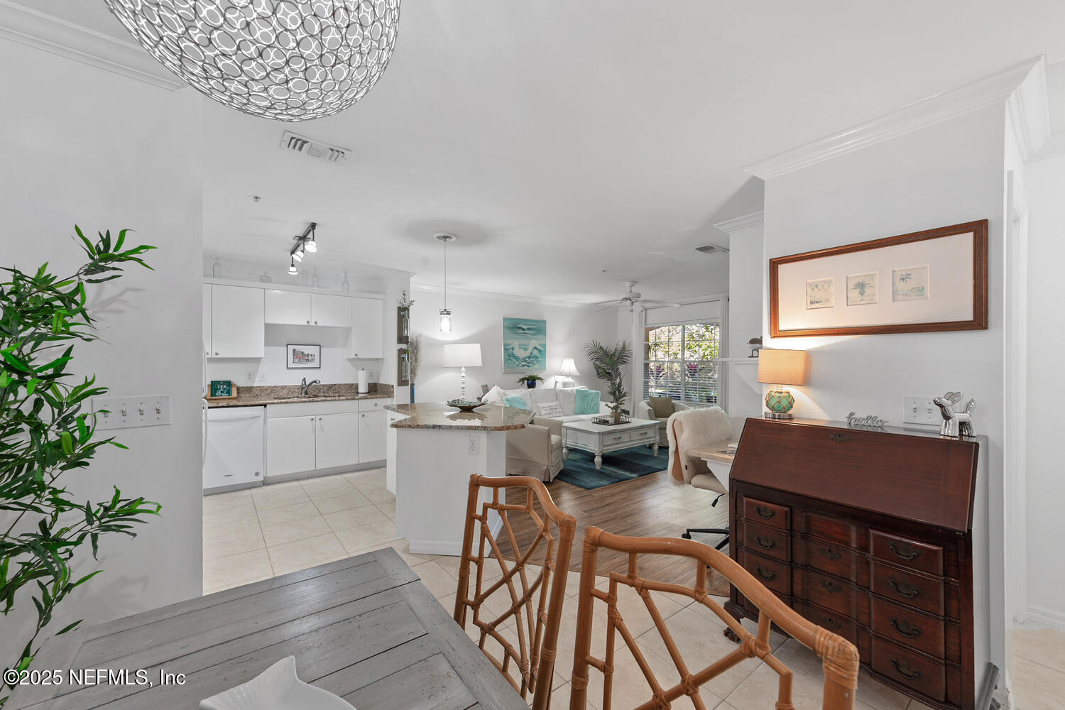 3591 KERNAN Boulevard S 807