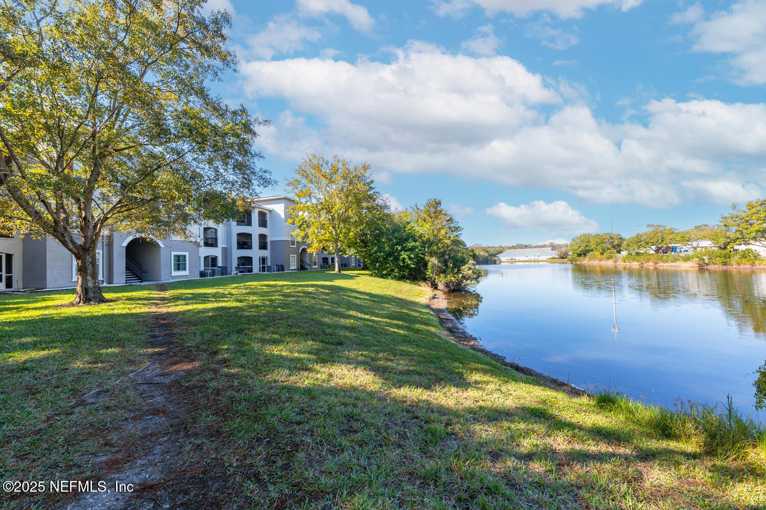 3591 KERNAN Boulevard S 807