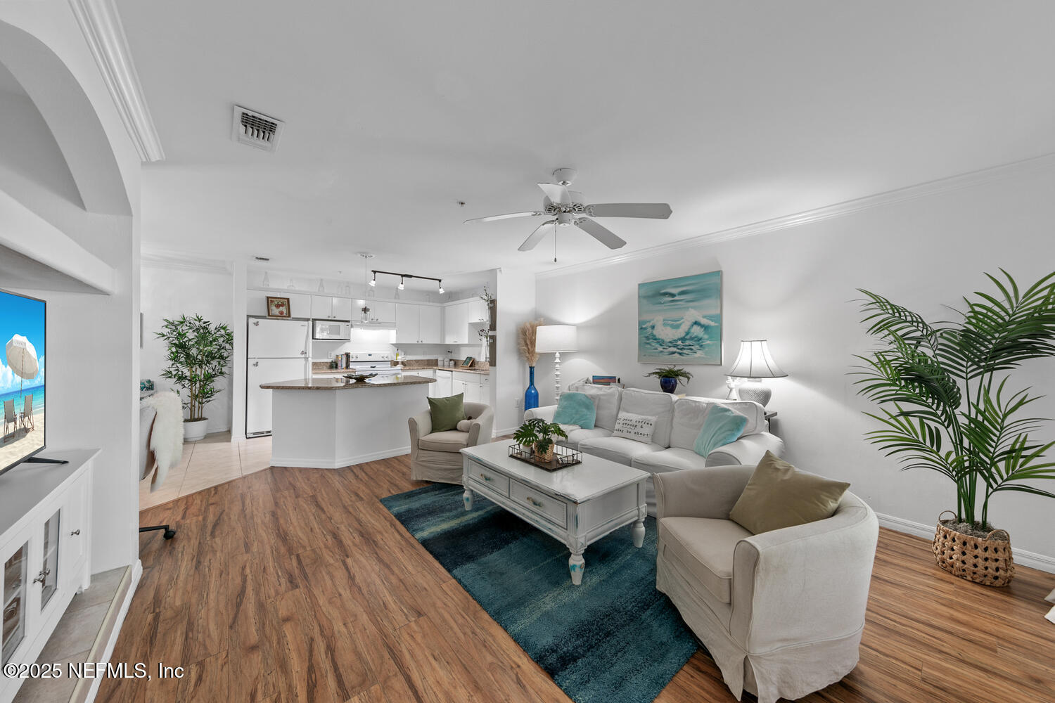 3591 KERNAN Boulevard S 807