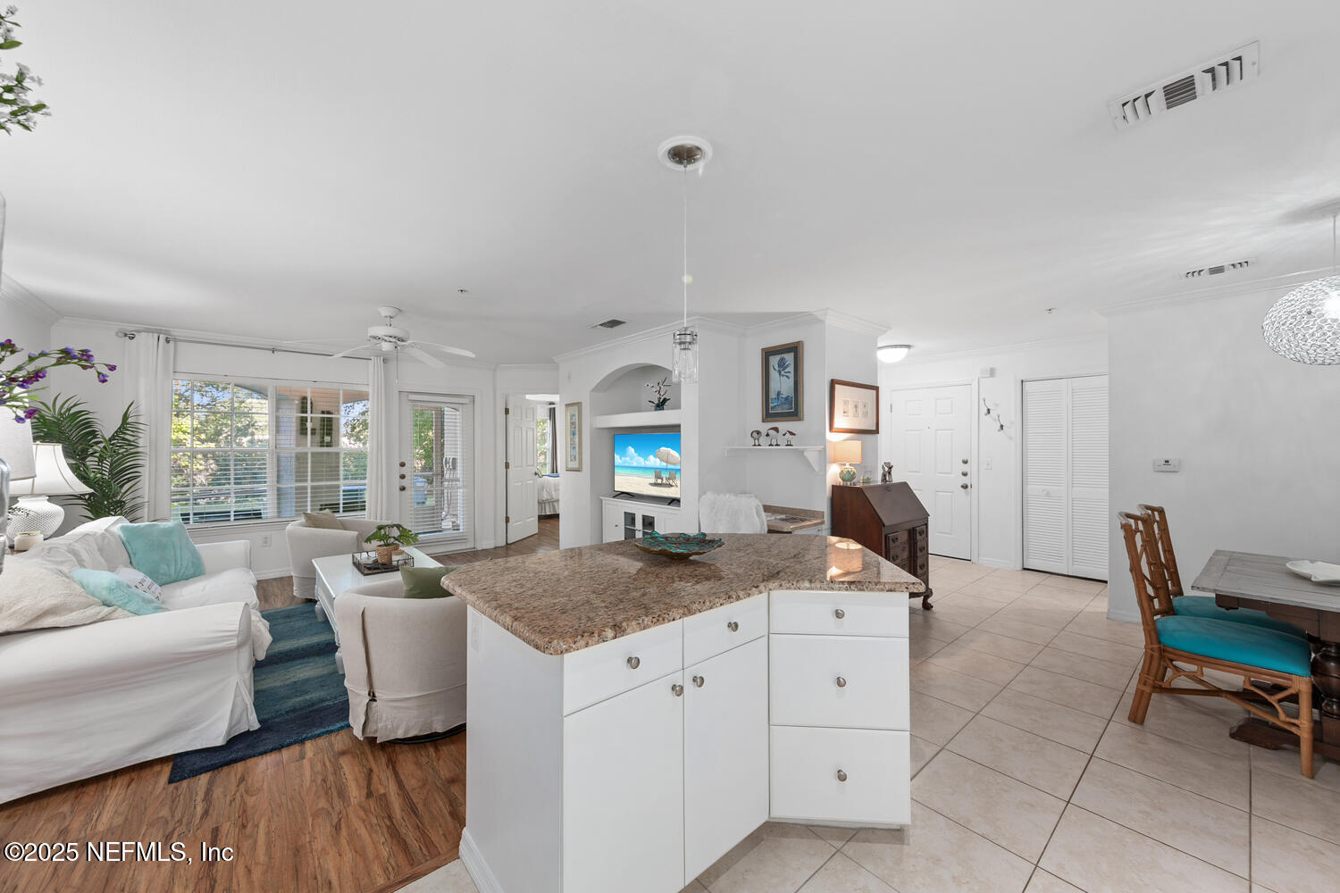 3591 KERNAN Boulevard S 807