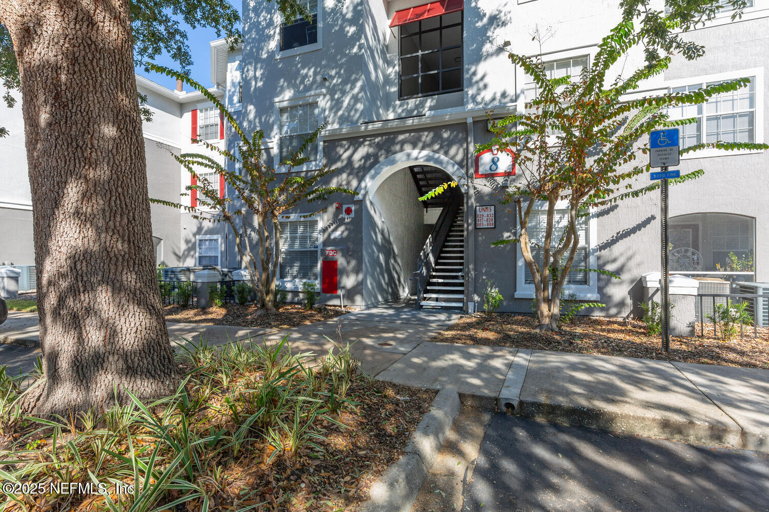 3591 KERNAN Boulevard S 807