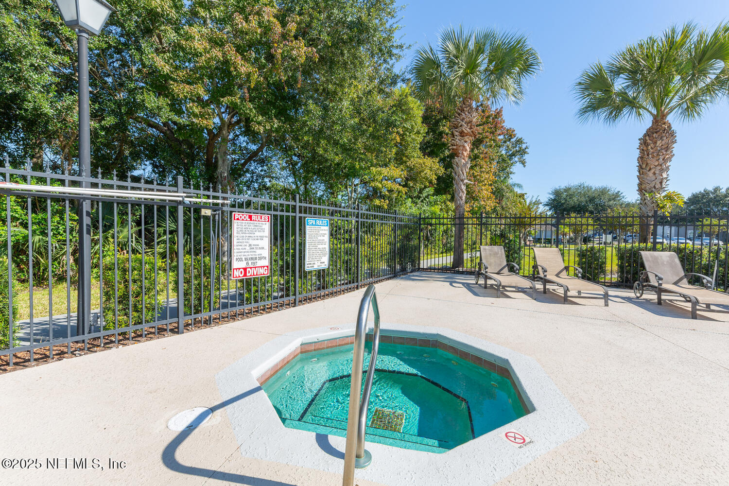 3591 KERNAN Boulevard S 807