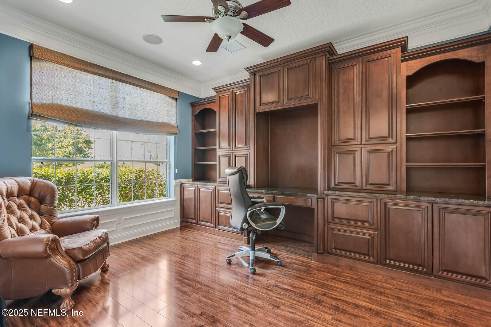 652 PORT CHARLOTTE Drive