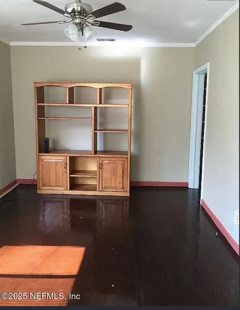 3335 COLUMBUS Avenue