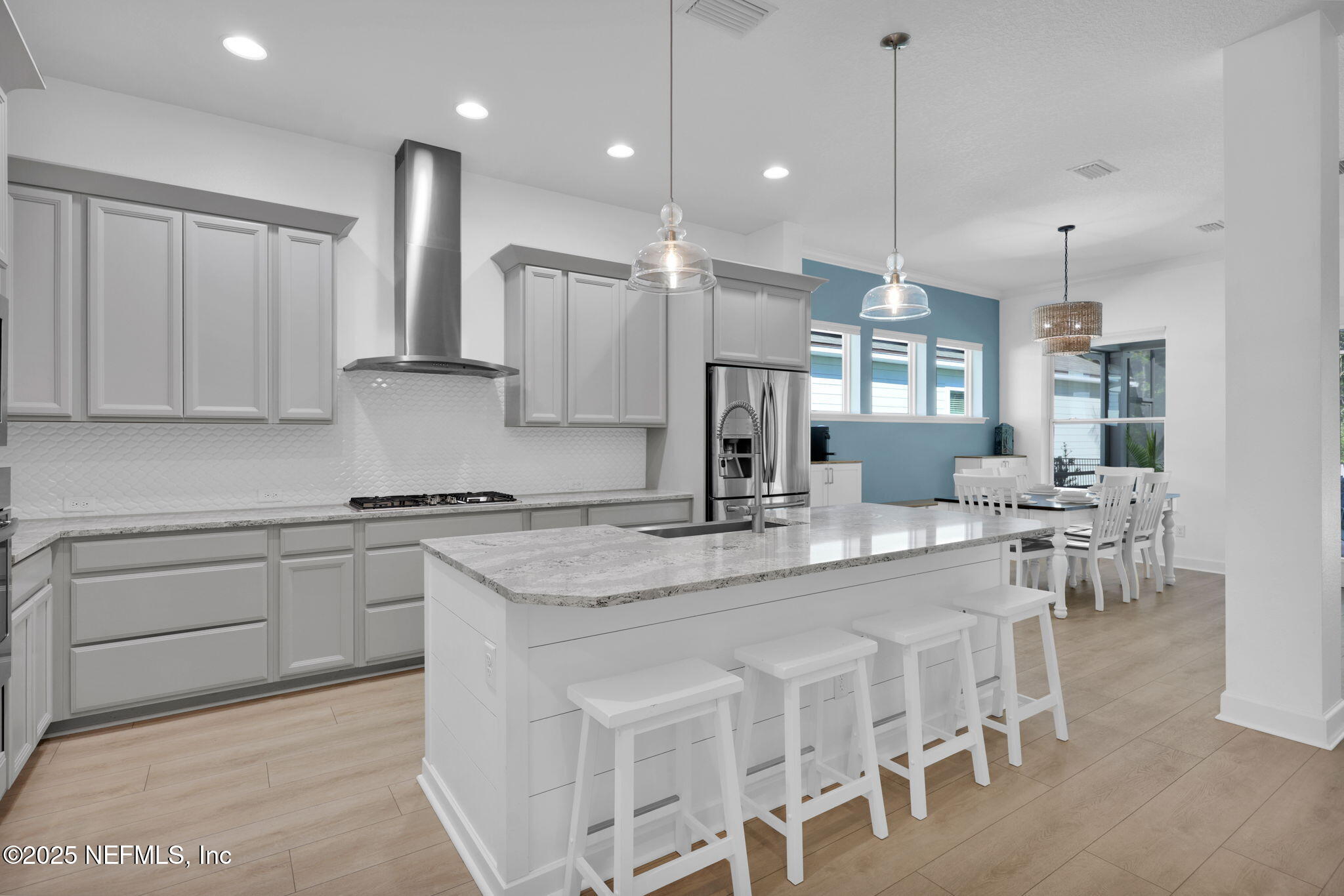 439 VILLAGE GRANDE Drive