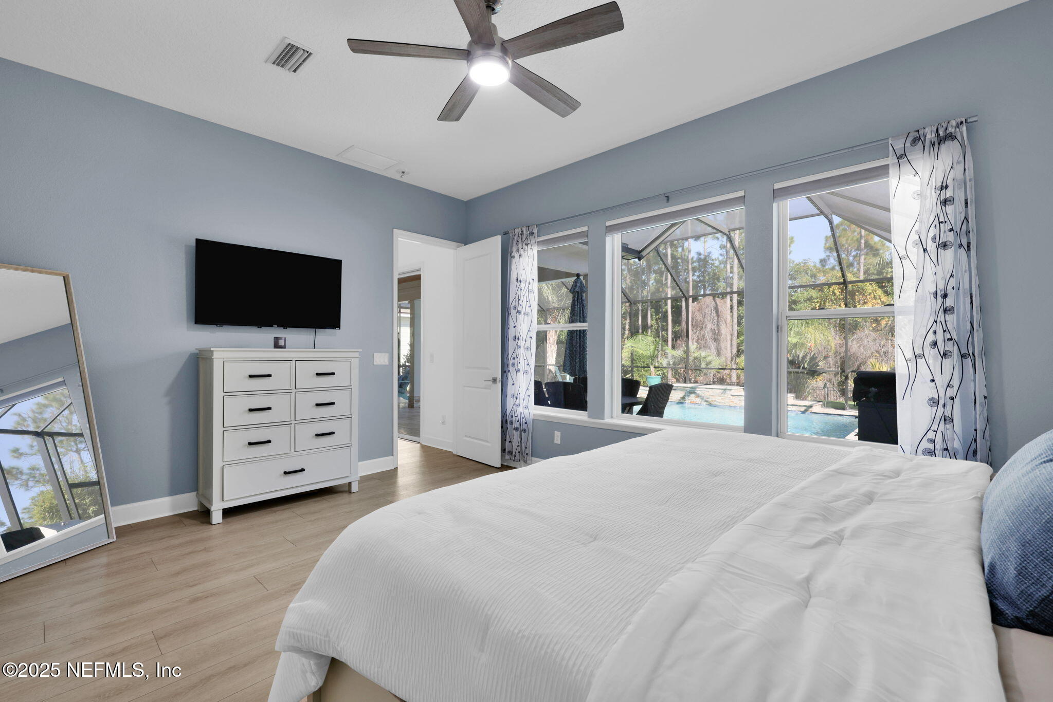 439 VILLAGE GRANDE Drive