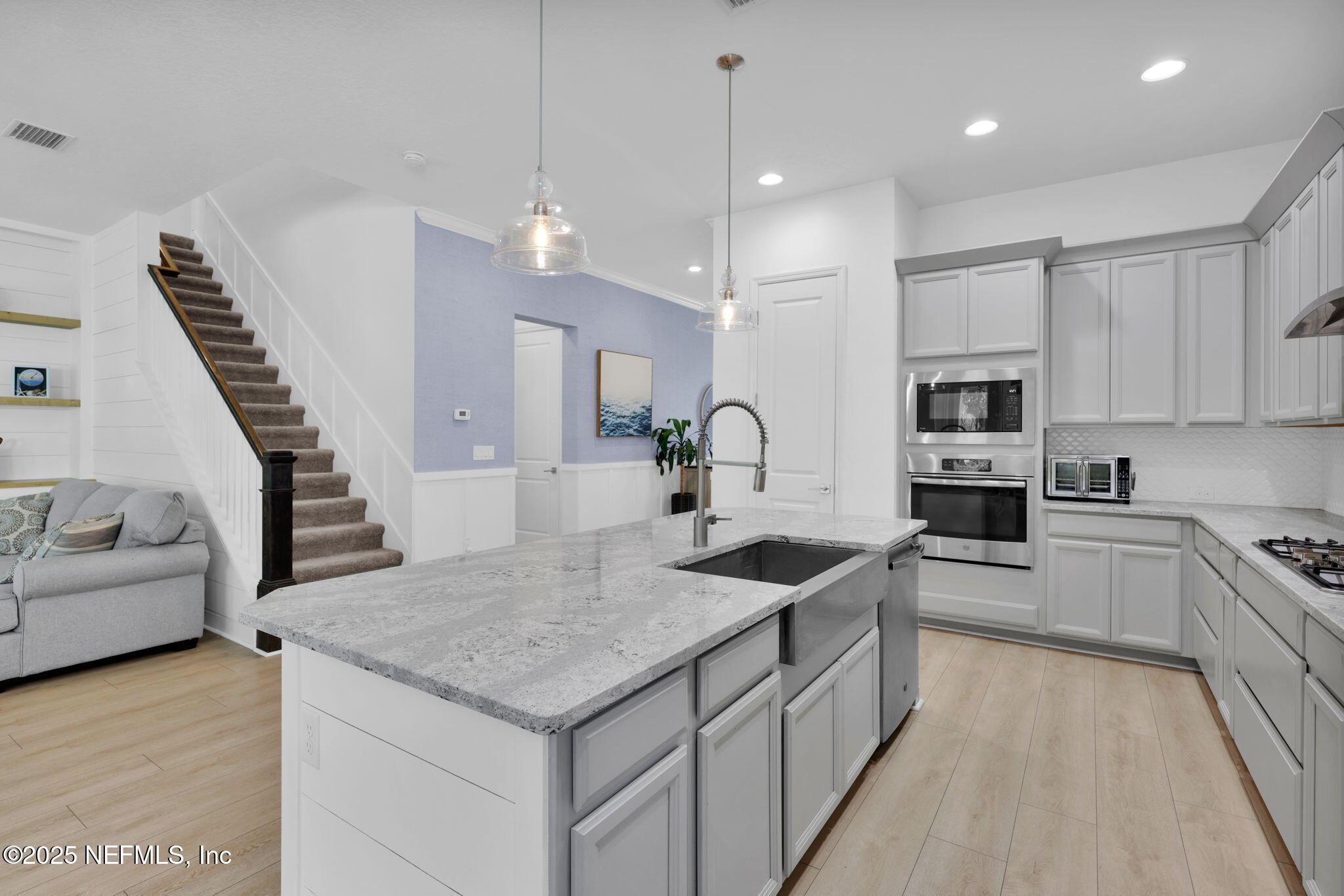 439 VILLAGE GRANDE Drive