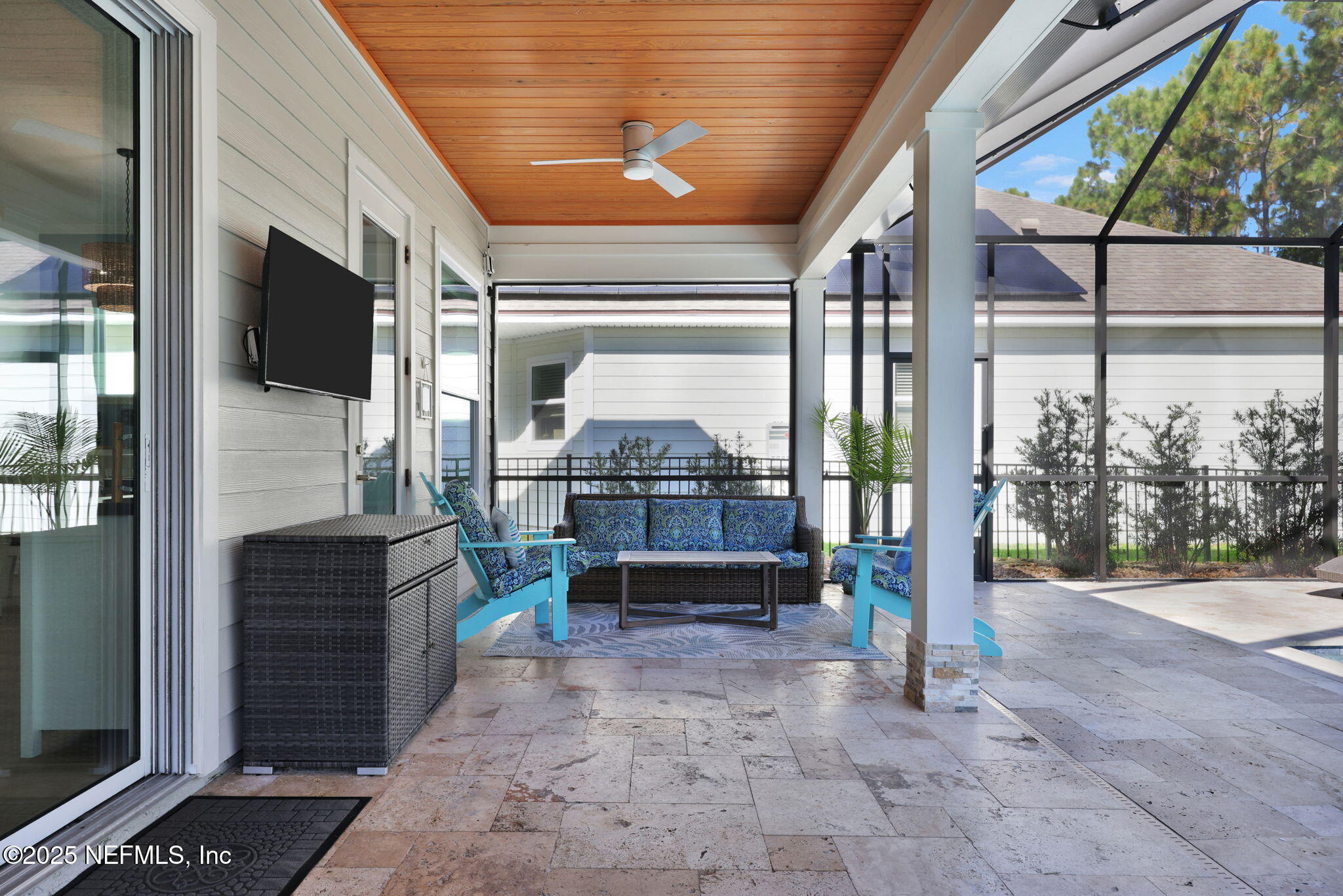 439 VILLAGE GRANDE Drive