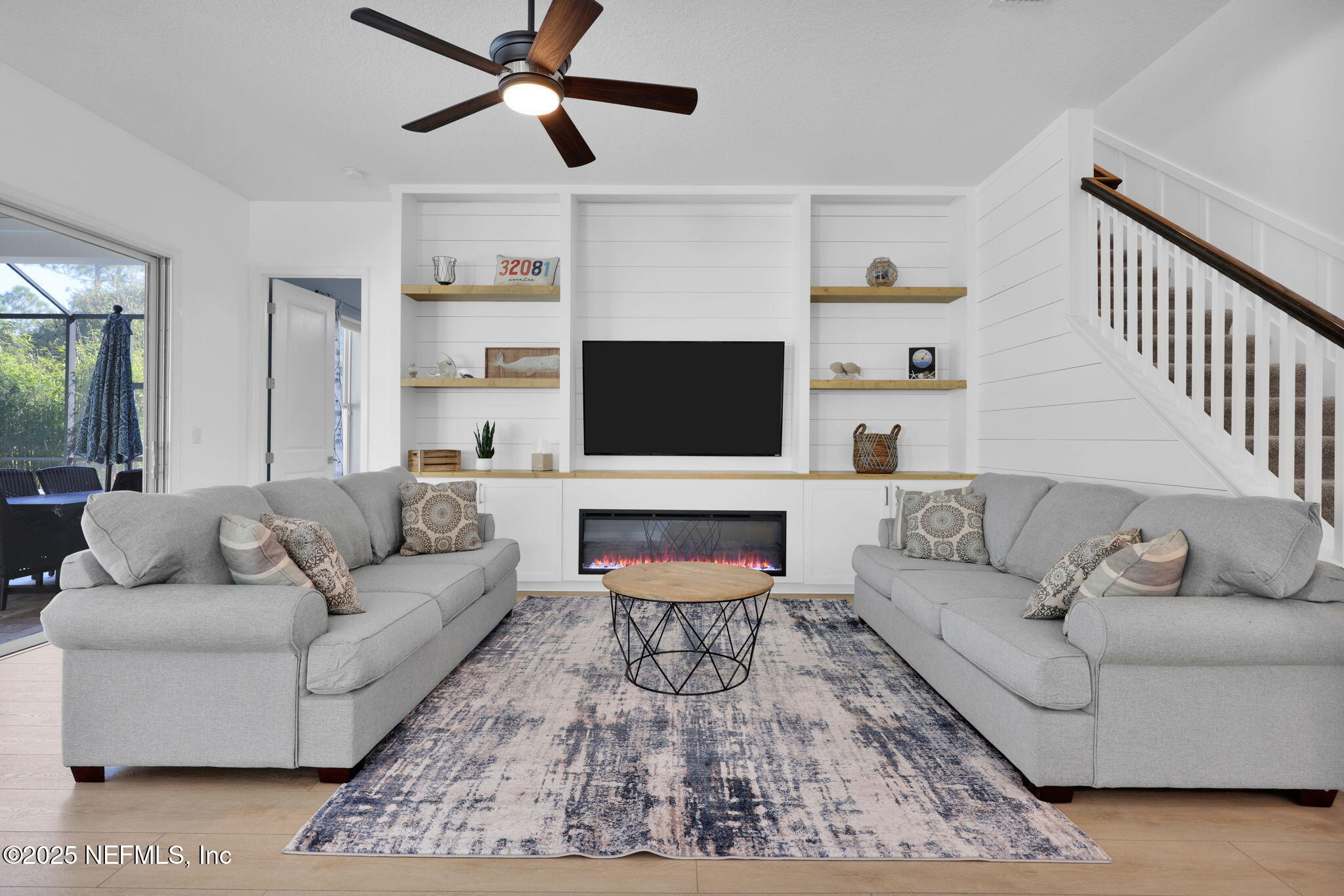 439 VILLAGE GRANDE Drive