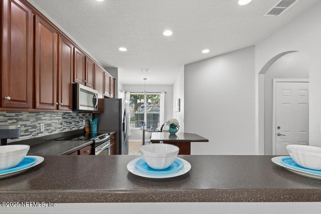 14018 SADDLEHILL Court