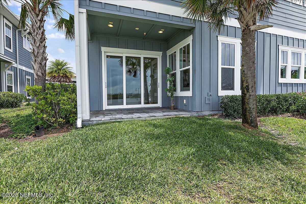 2260 BEACH Boulevard