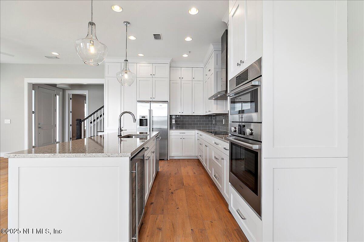 2260 BEACH Boulevard