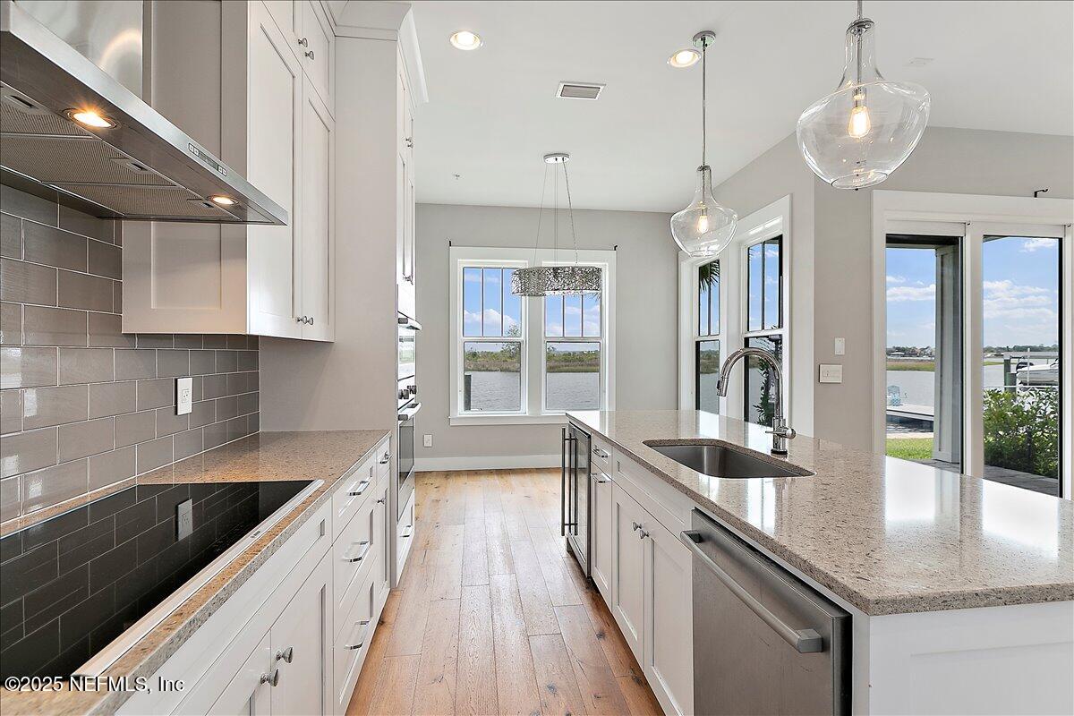 2260 BEACH Boulevard