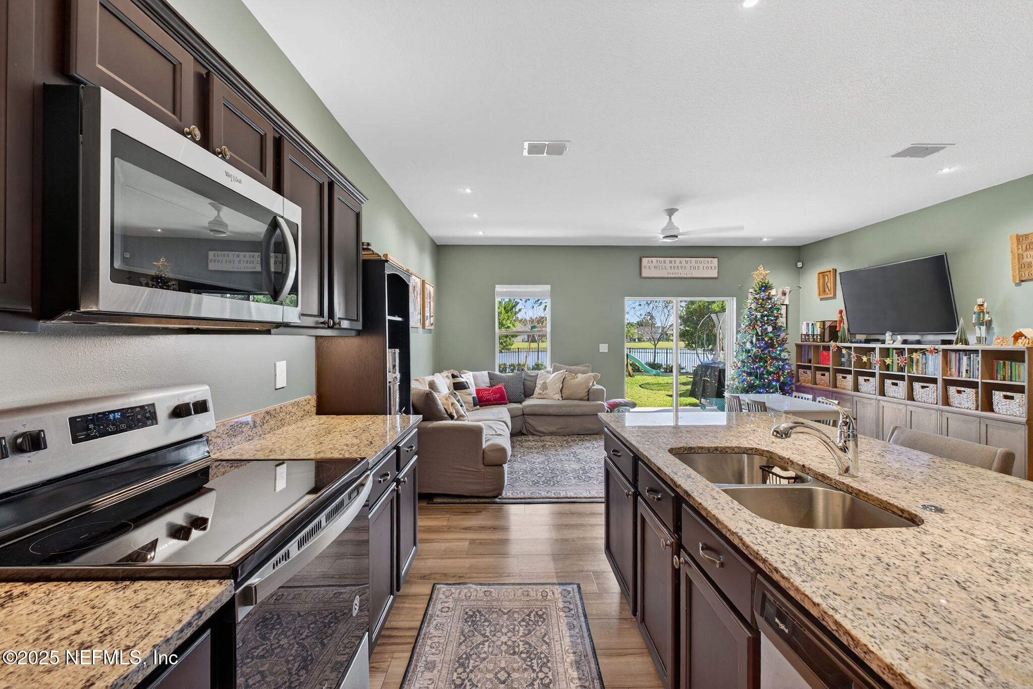 3063 NEVERLAND Drive