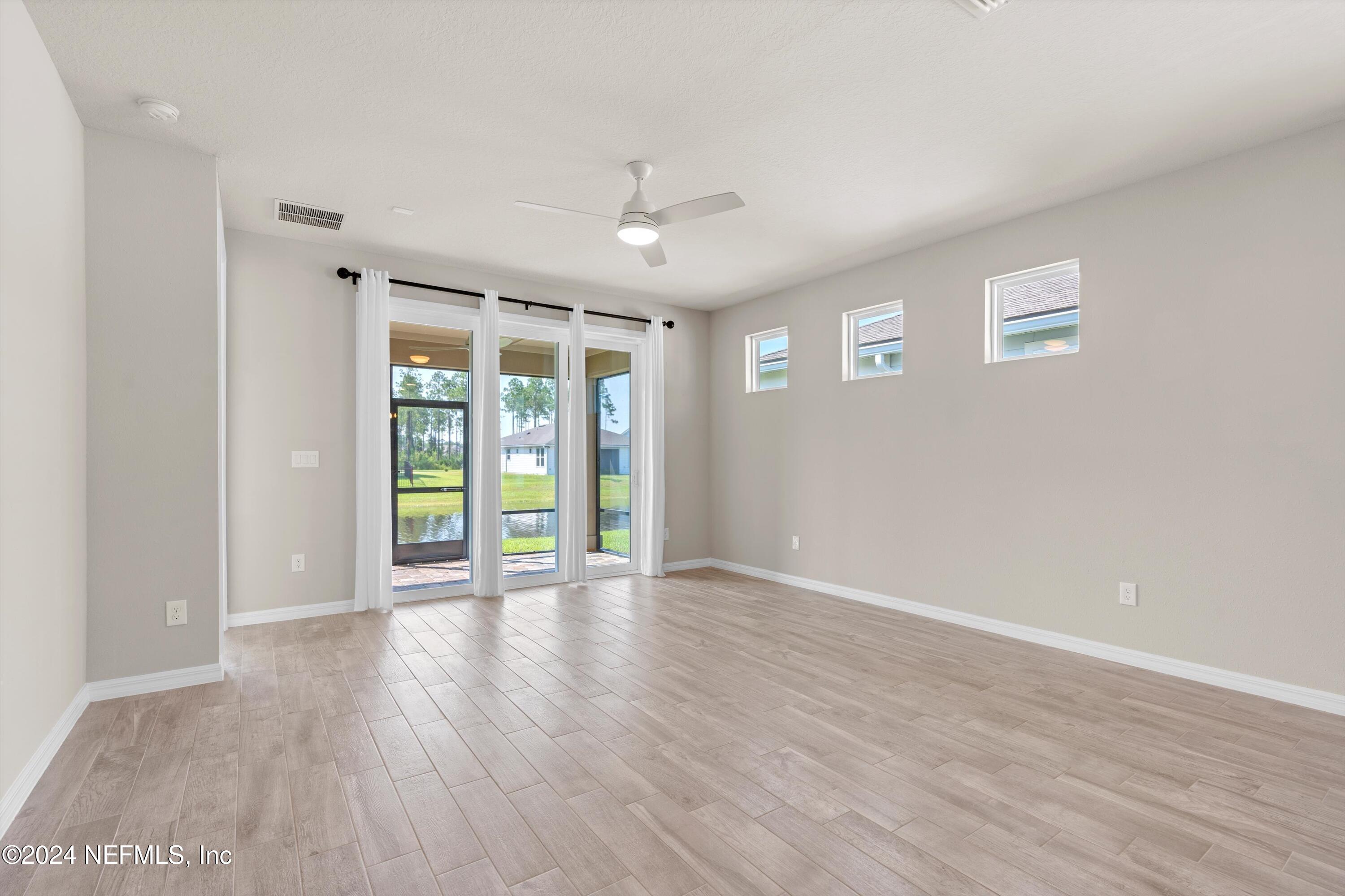 31 TIMBER LIGHT Trail