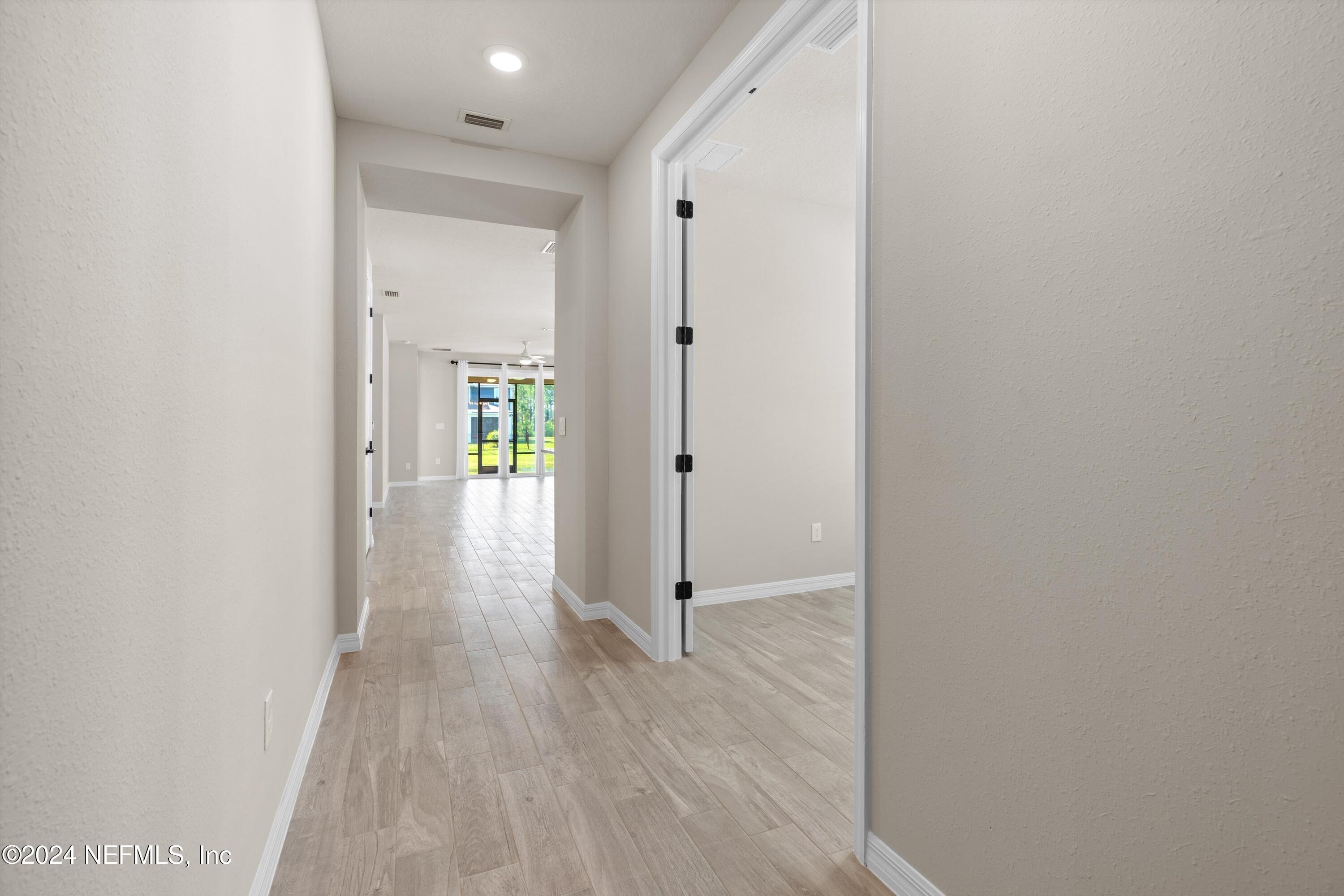 31 TIMBER LIGHT Trail