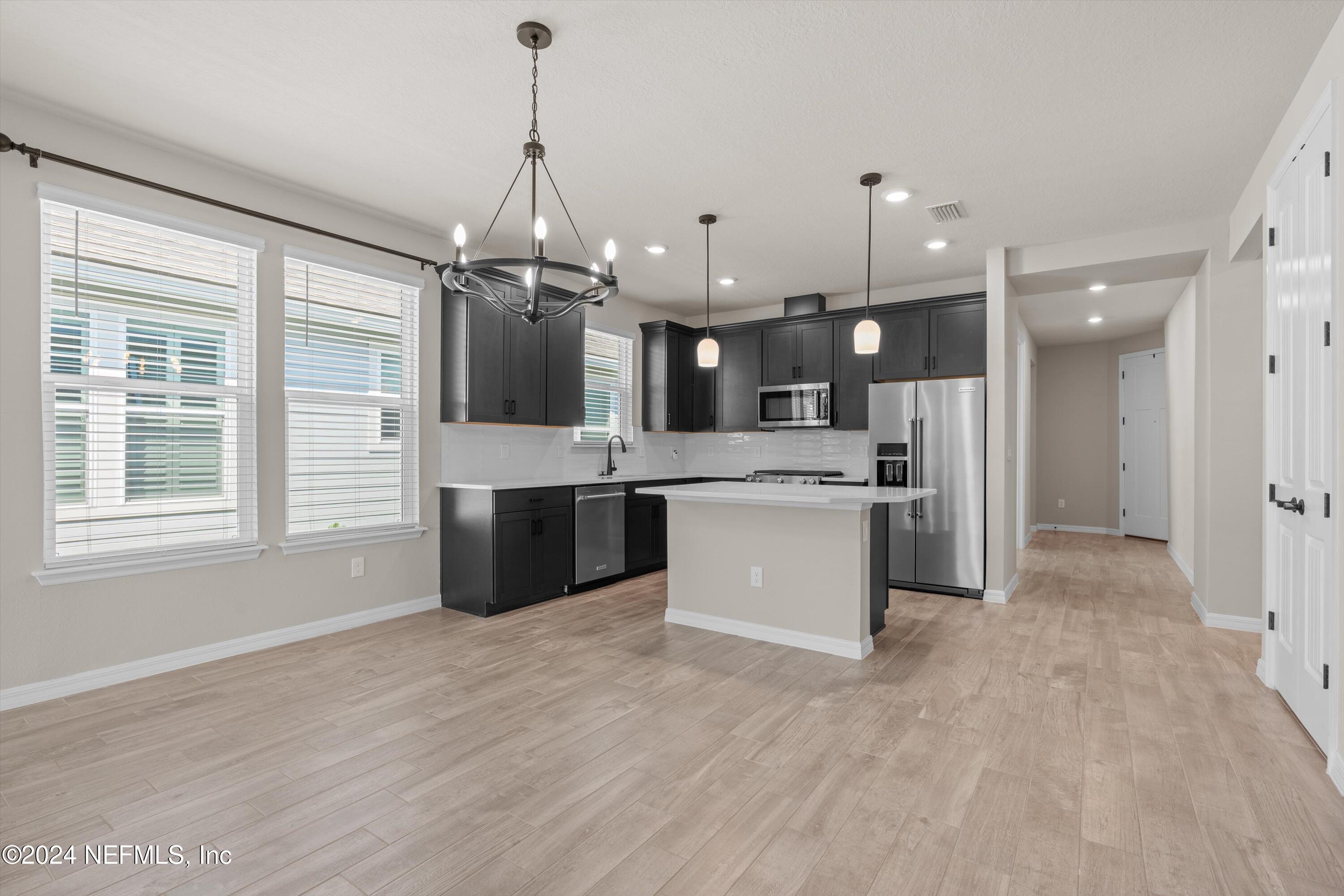 31 TIMBER LIGHT Trail