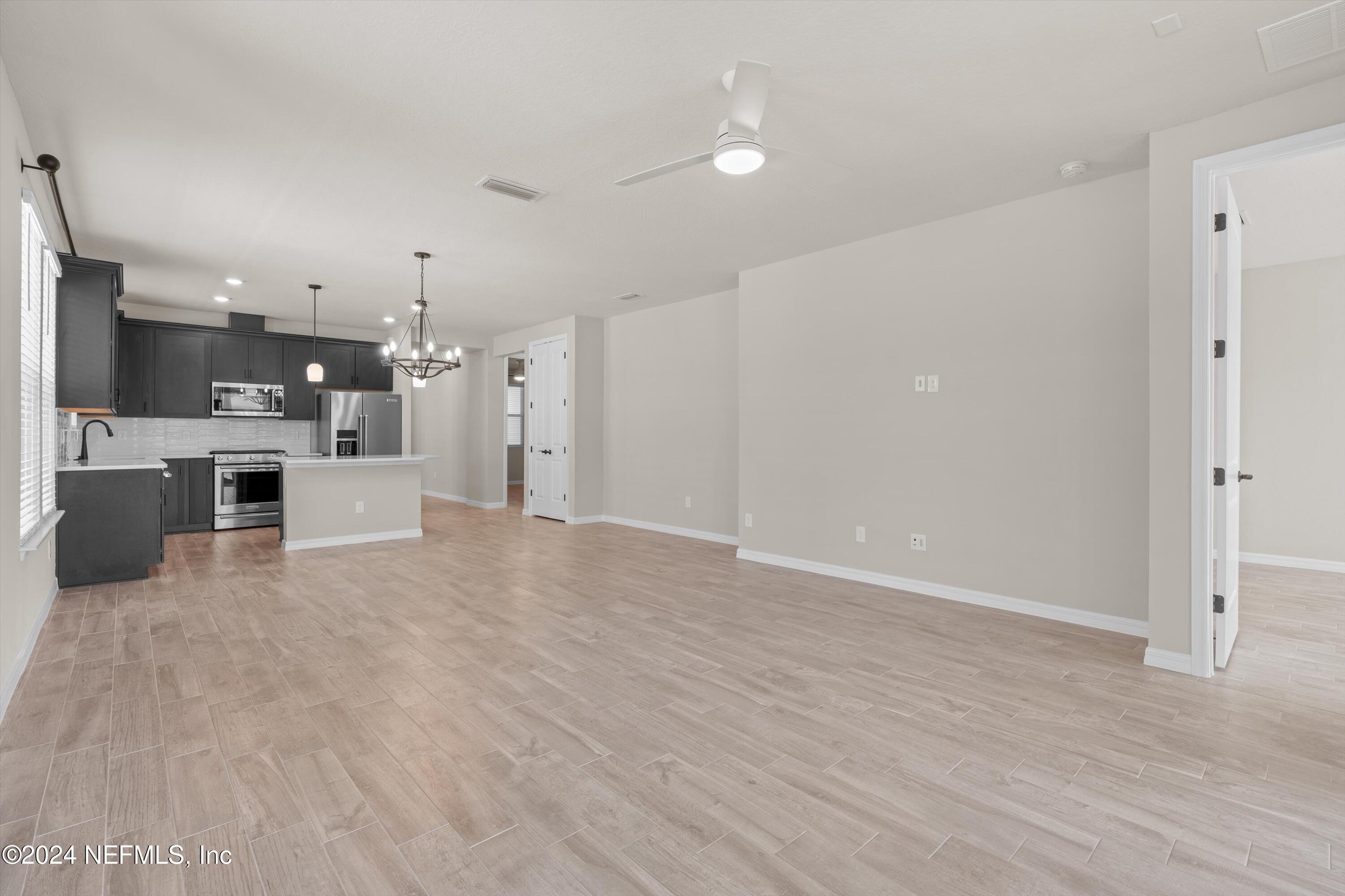 31 TIMBER LIGHT Trail