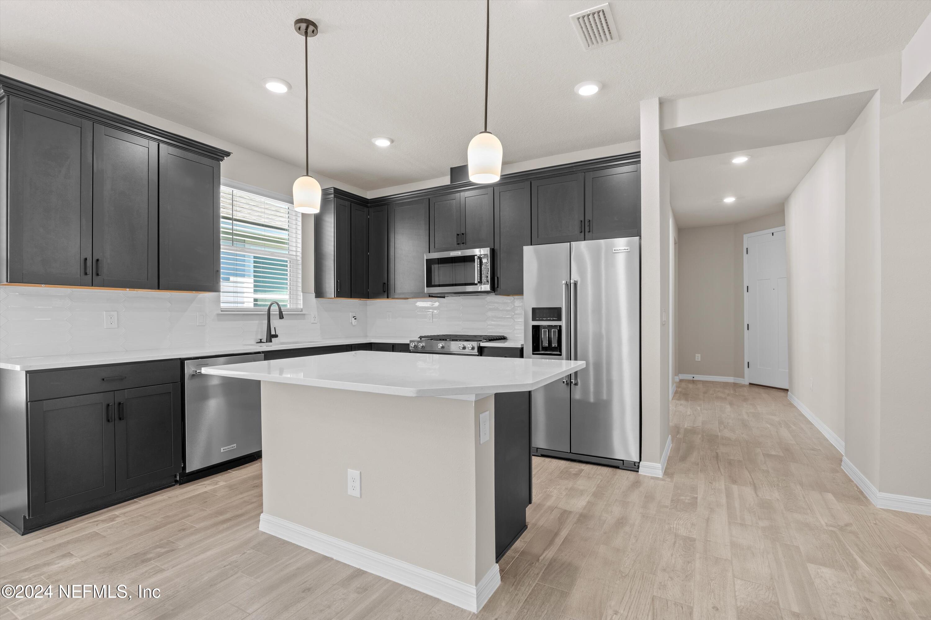 31 TIMBER LIGHT Trail