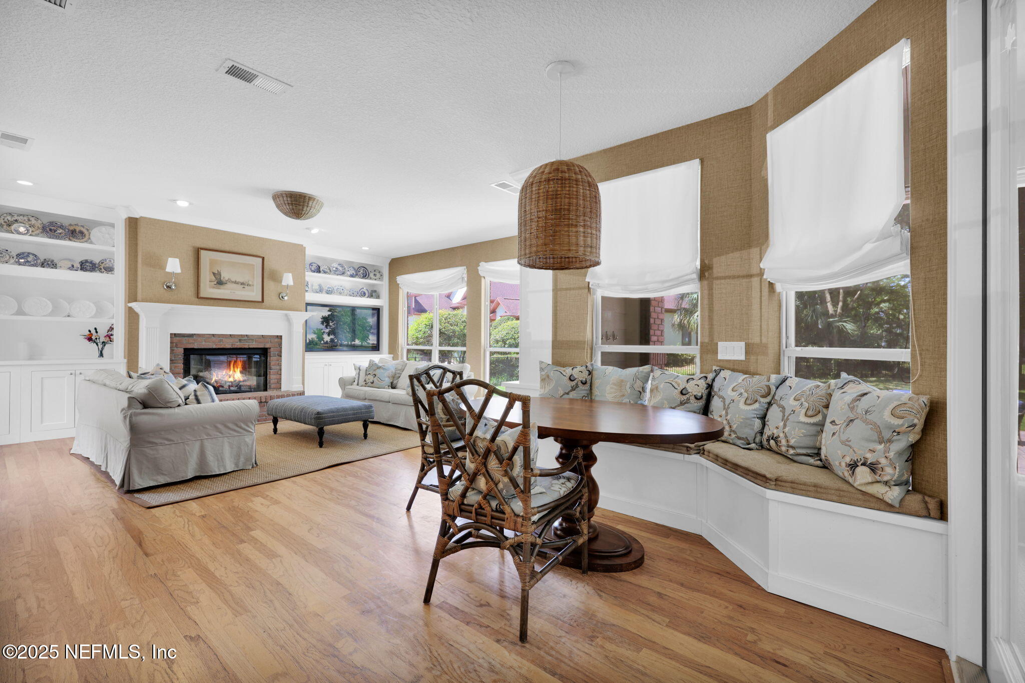 101 ROYAL LAGOON Court