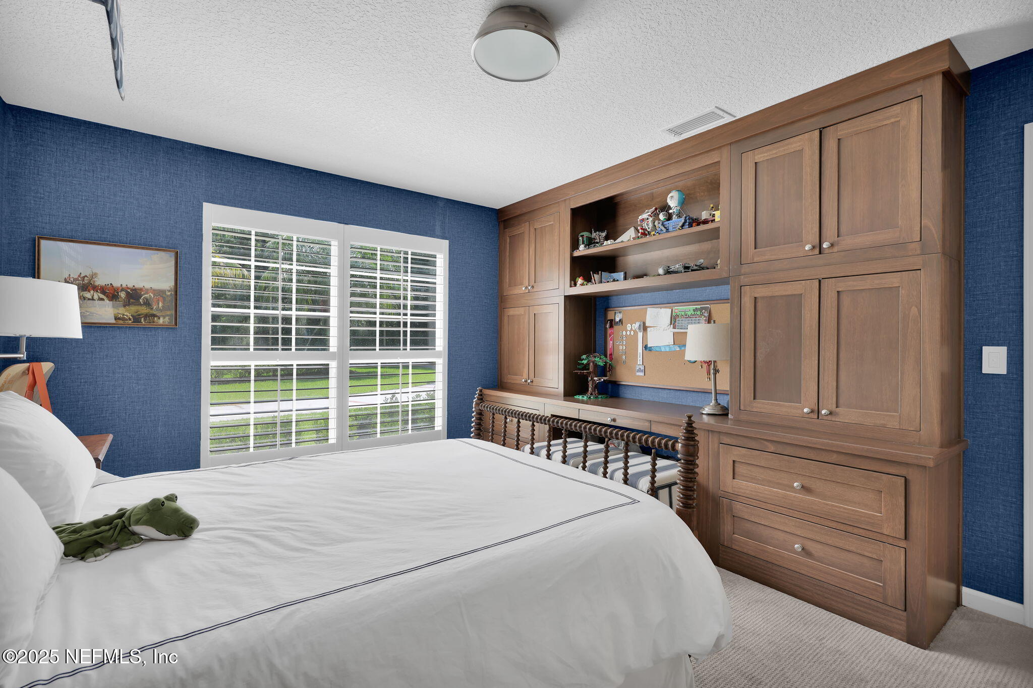 101 ROYAL LAGOON Court