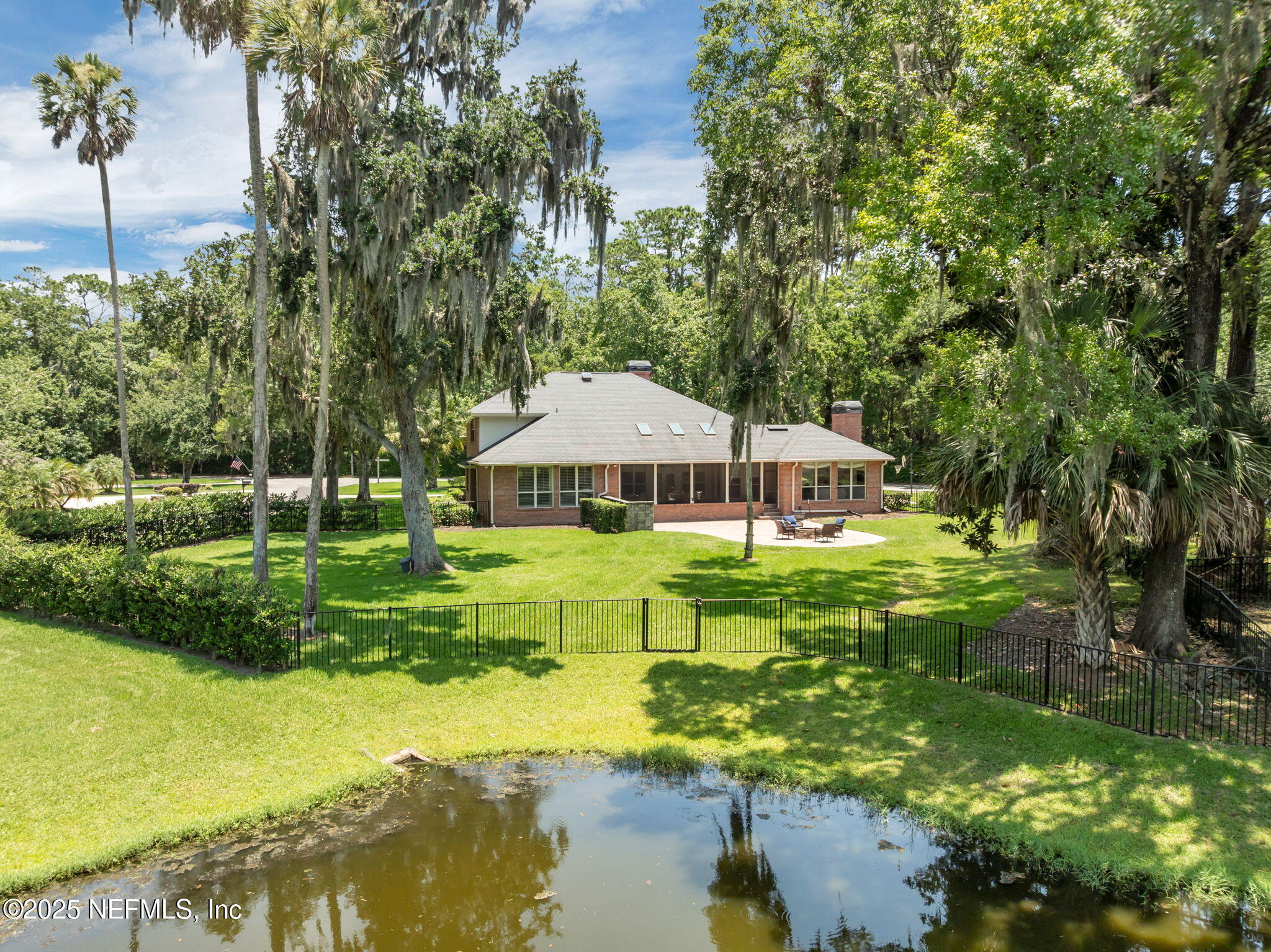 101 ROYAL LAGOON Court