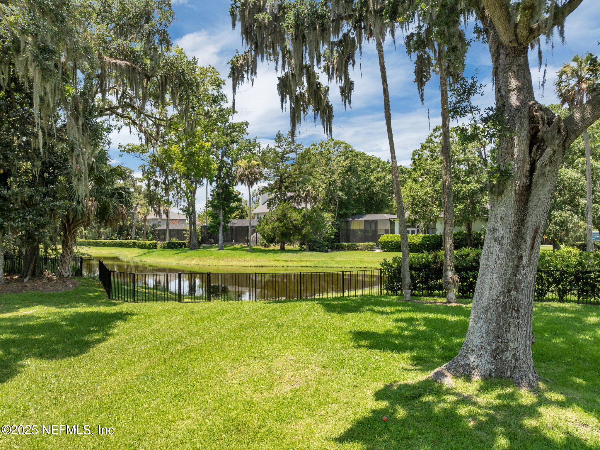 101 ROYAL LAGOON Court