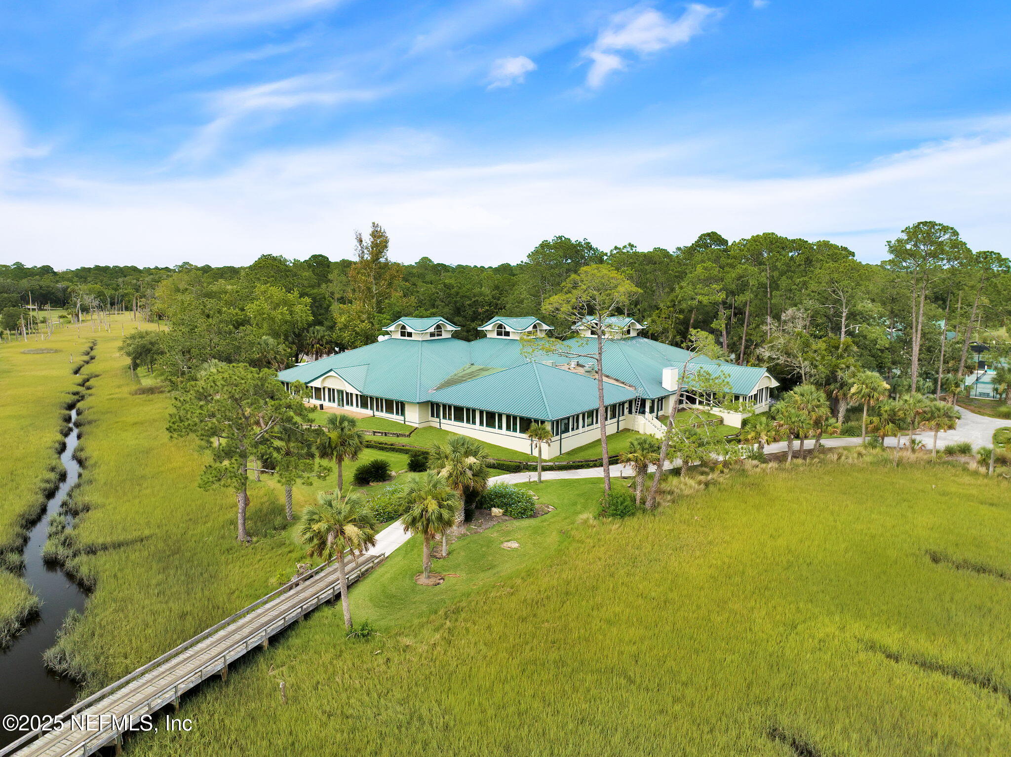 101 ROYAL LAGOON Court