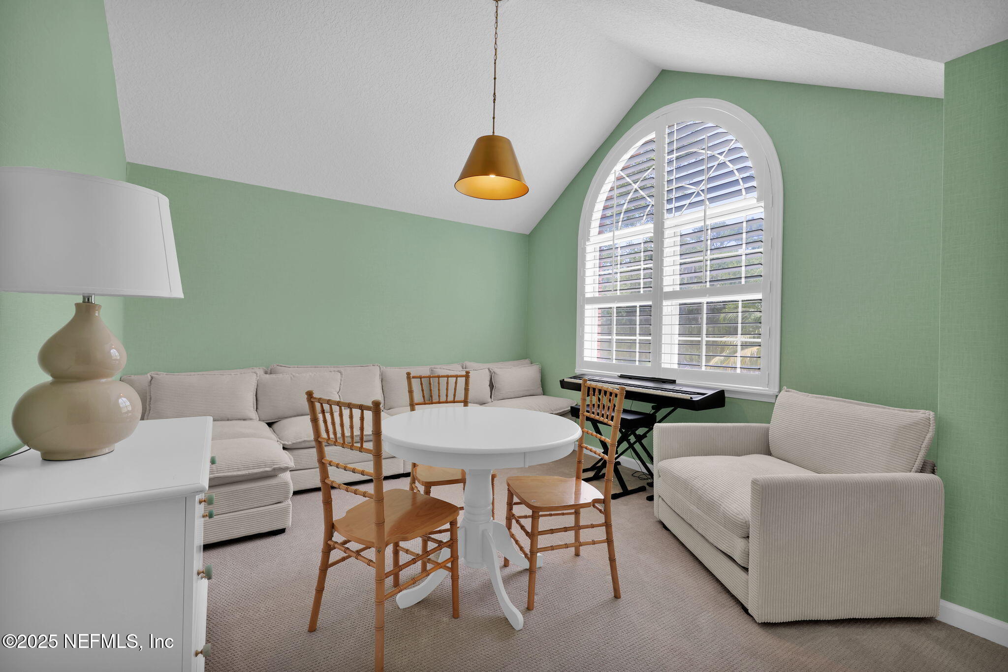 101 ROYAL LAGOON Court