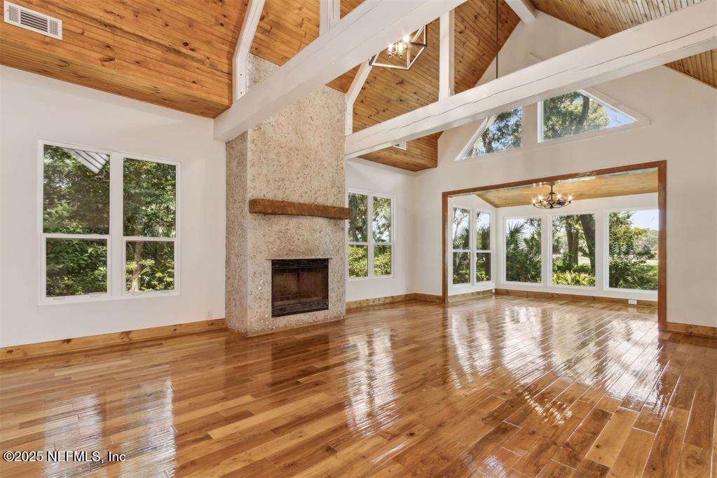 22 BELTED KINGFISHER Road