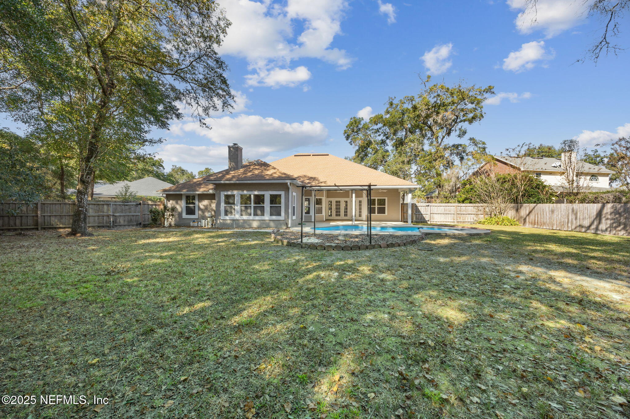 2421 HAWKCREST Drive E, St. Johns