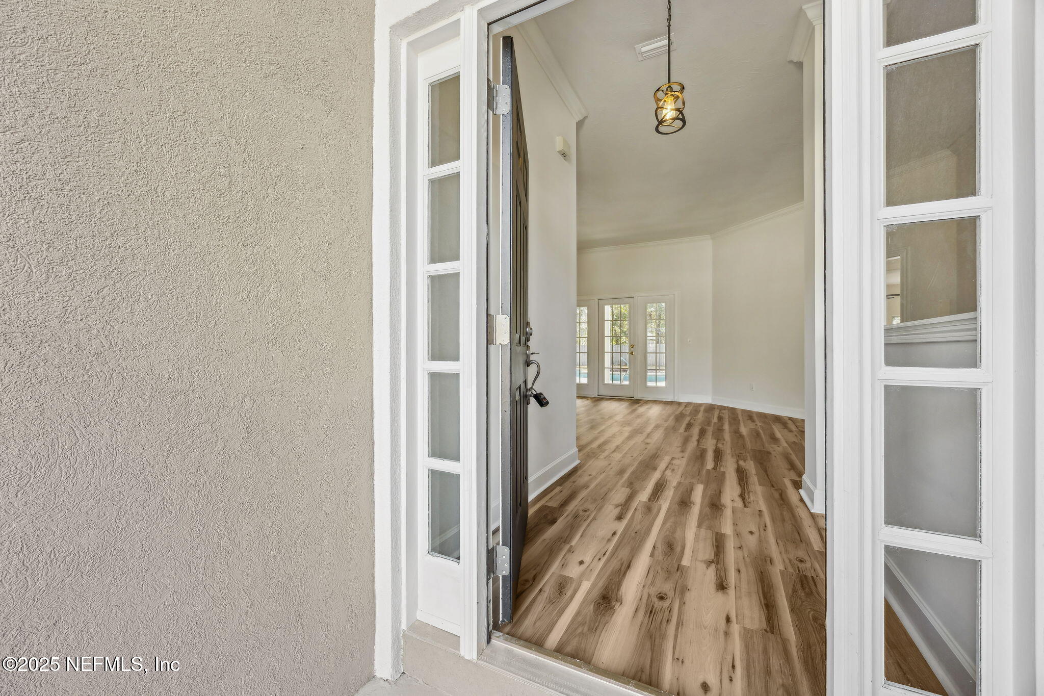 2421 HAWKCREST Drive E, St. Johns