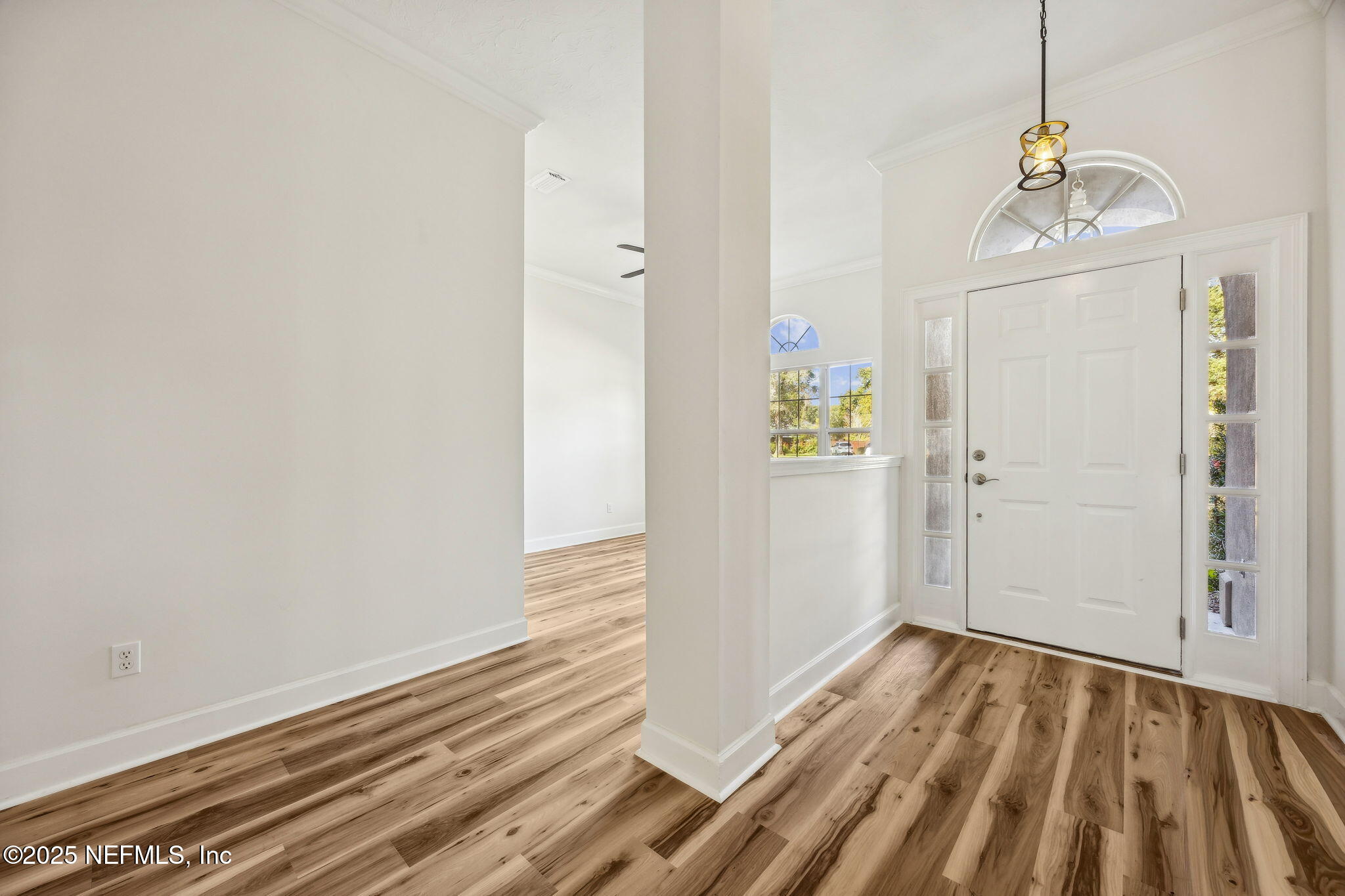 2421 HAWKCREST Drive E, St. Johns