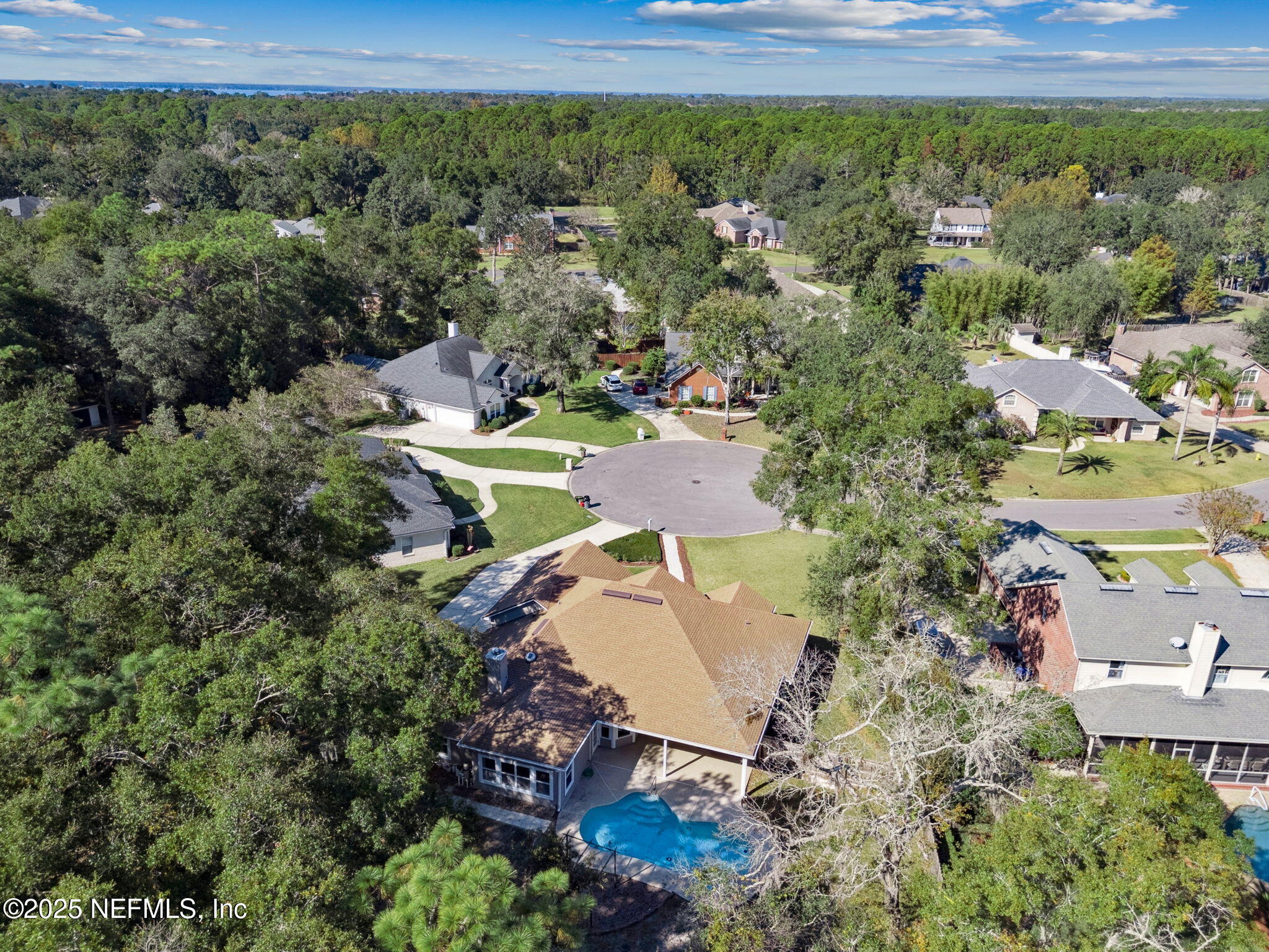 2421 HAWKCREST Drive E, St. Johns