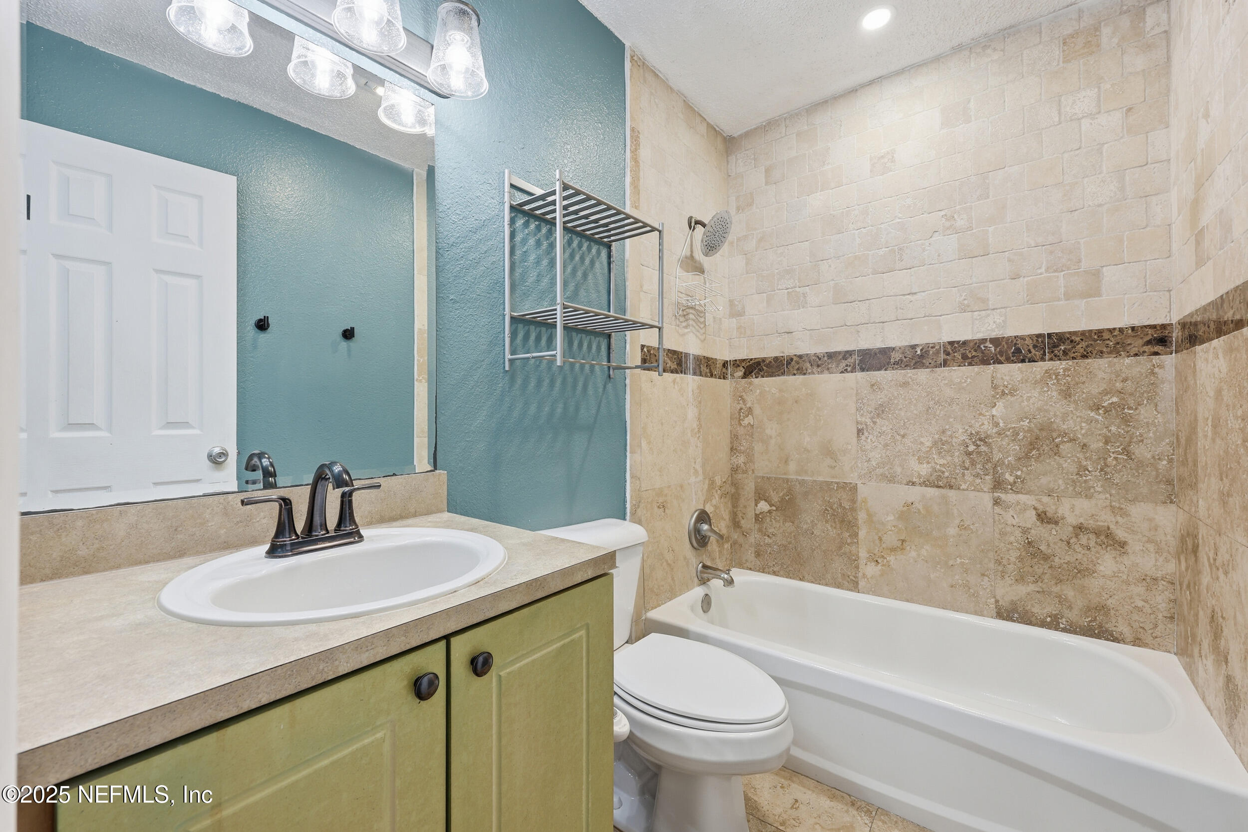 5811 ATLANTIC Boulevard 229