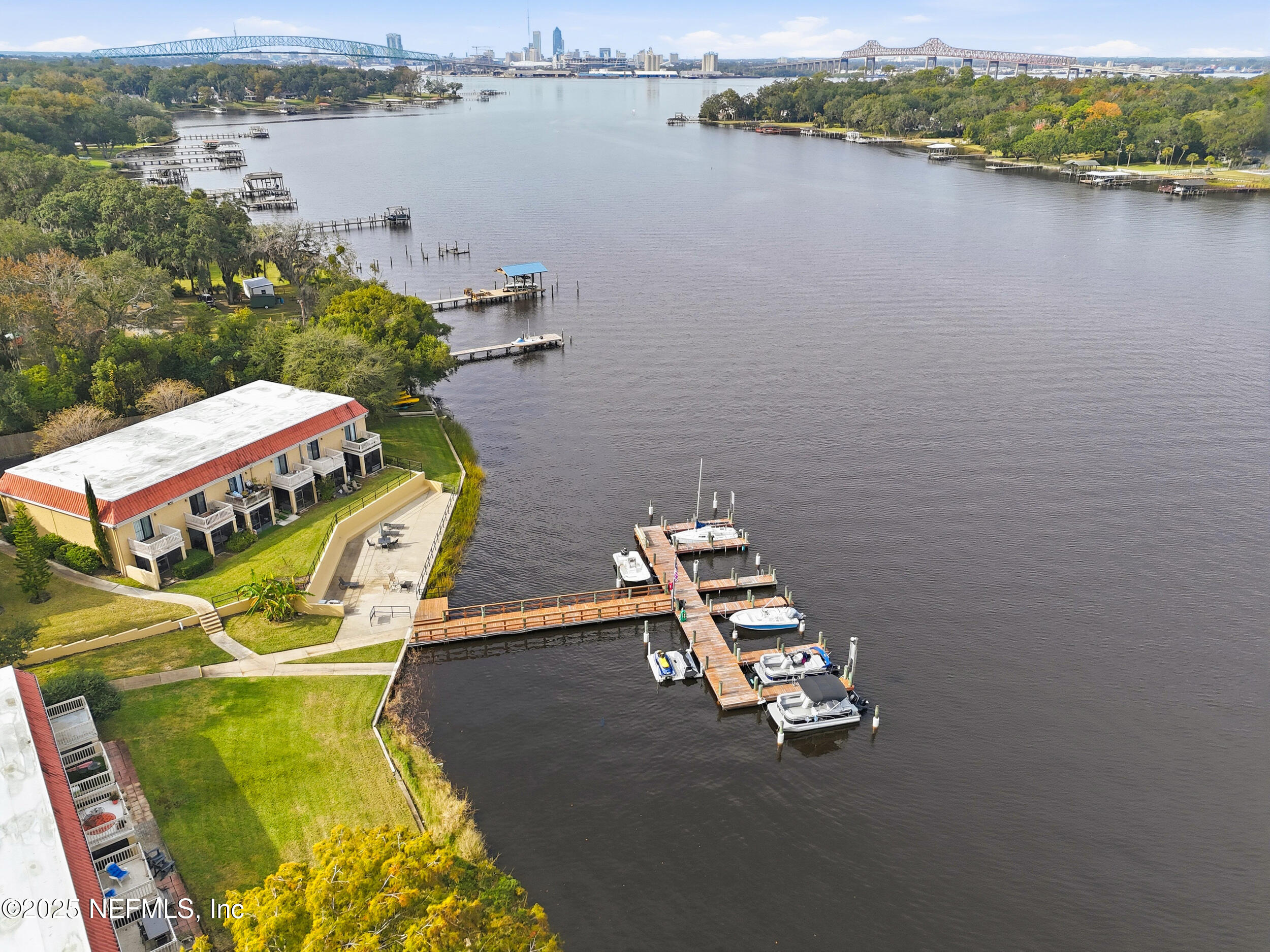 5811 ATLANTIC Boulevard 229