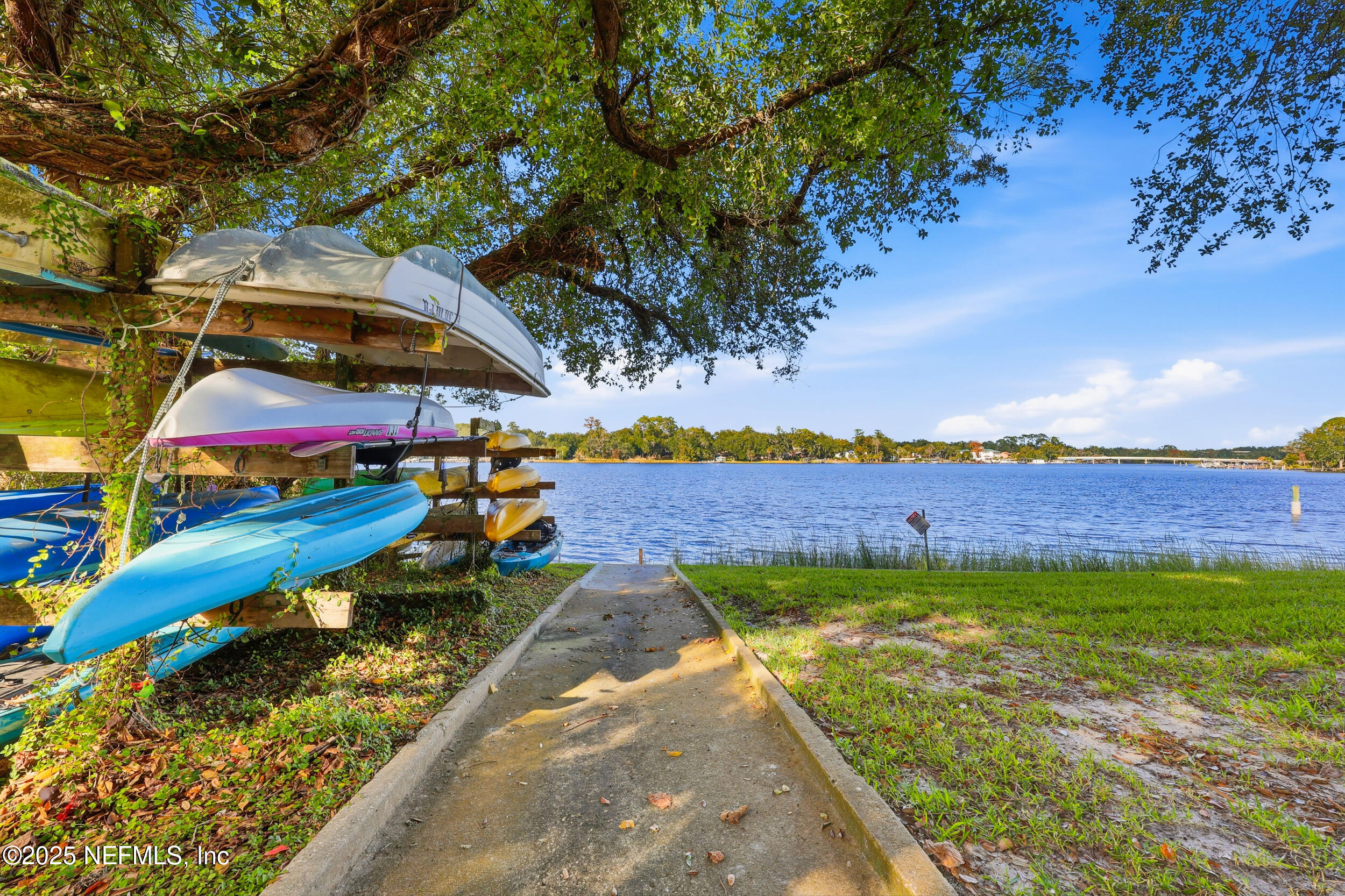 5811 ATLANTIC Boulevard 229