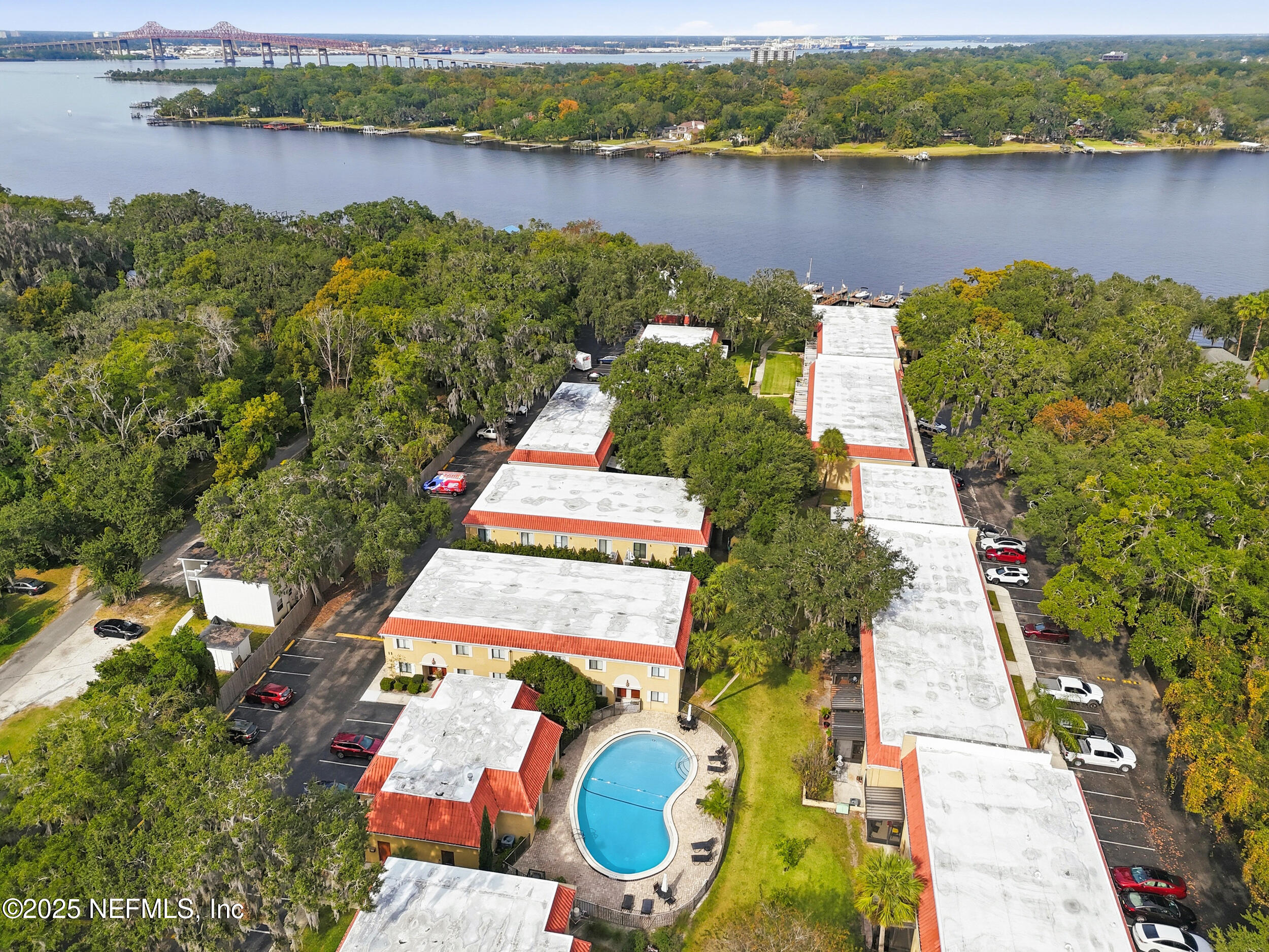 5811 ATLANTIC Boulevard 229