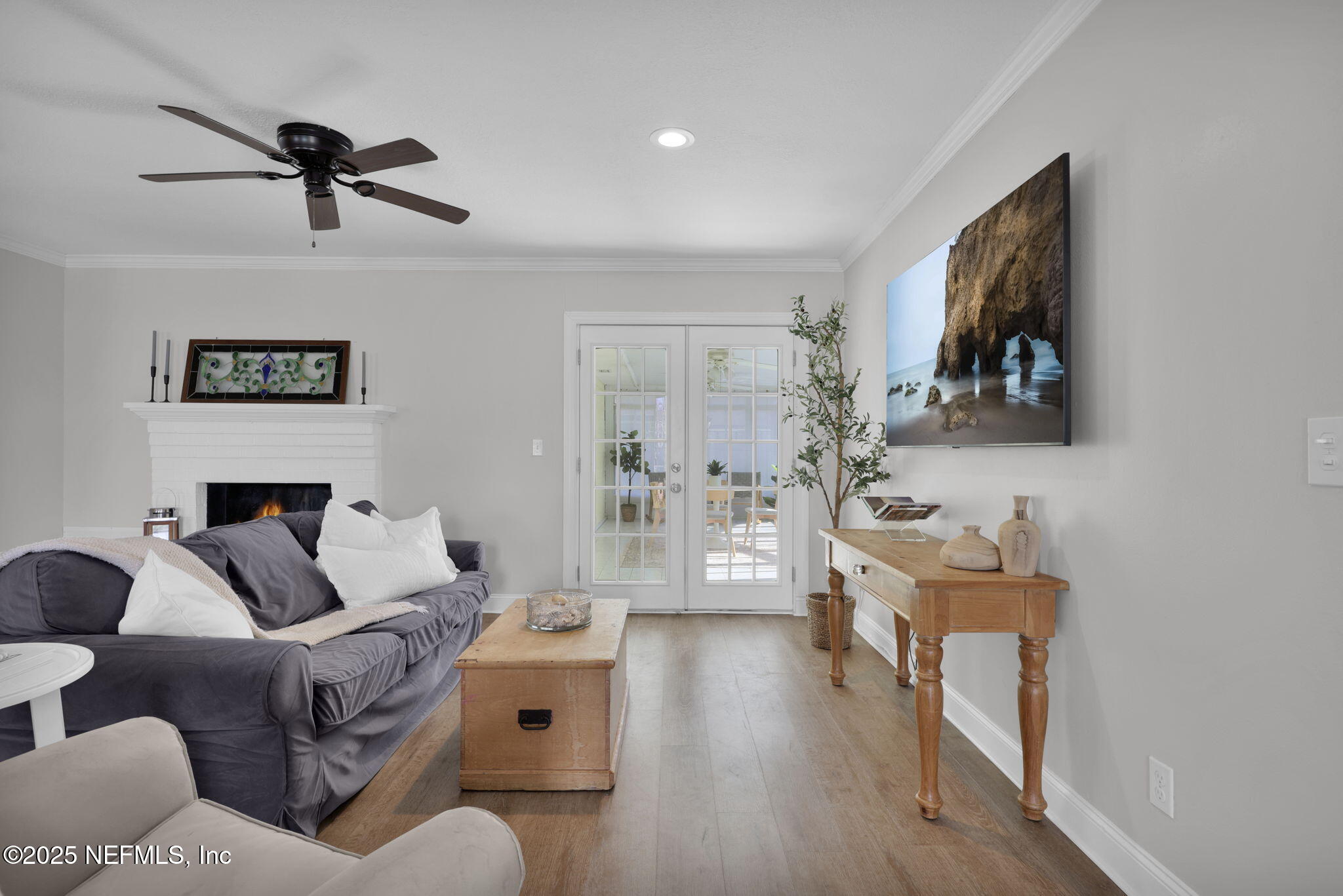 58 DOLPHIN Boulevard E