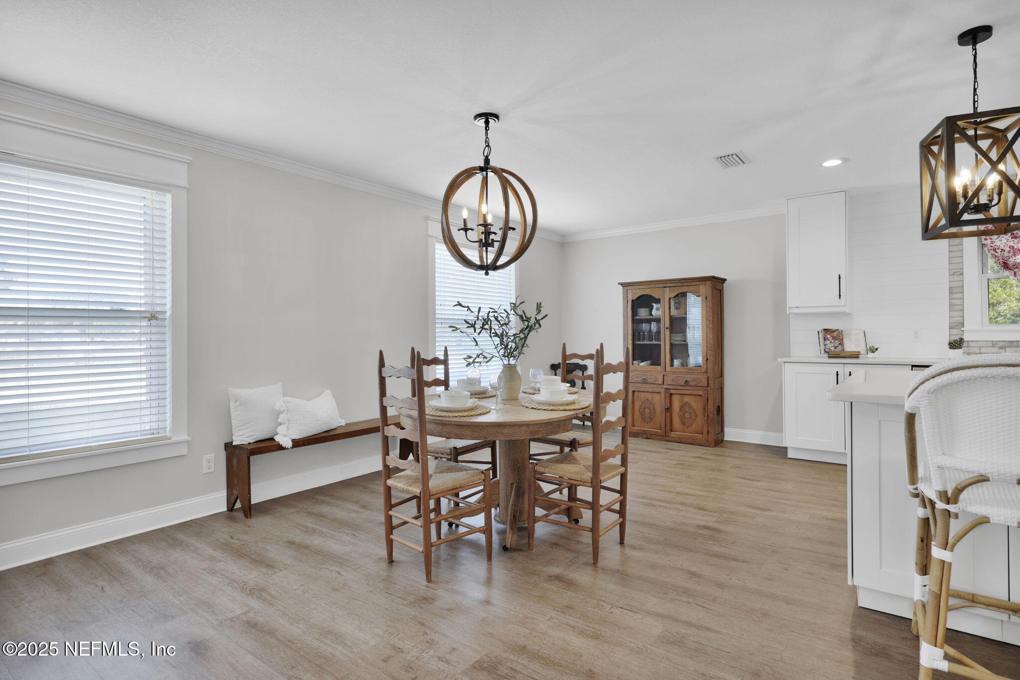 58 DOLPHIN Boulevard E