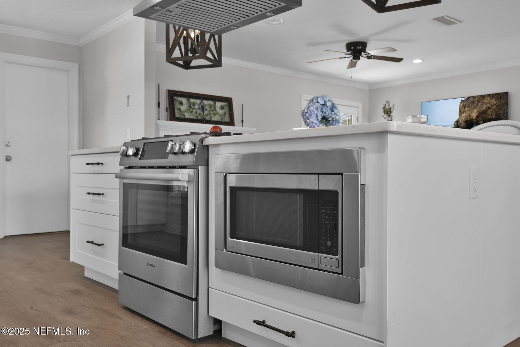 58 DOLPHIN Boulevard E